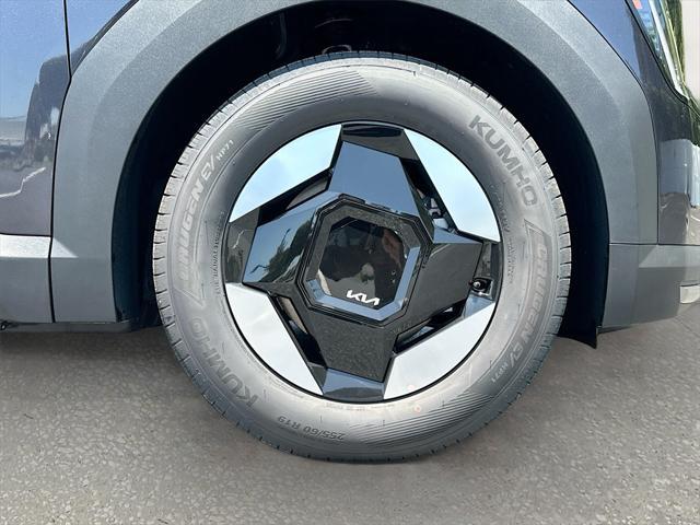 Photo of 2026 Panthera Metal Kia EV9