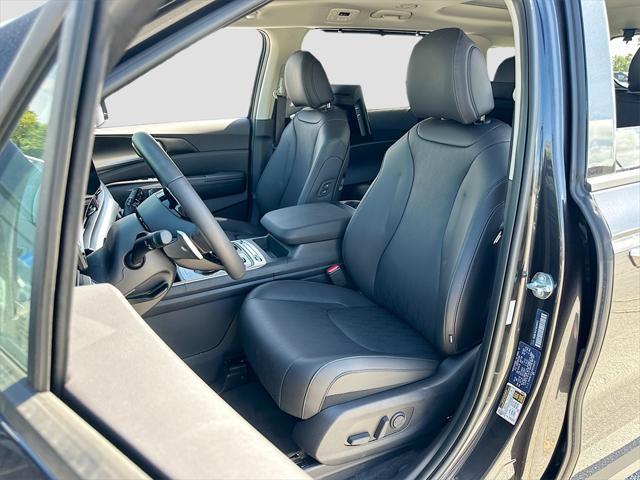 Photo of 2025 Panthera Metal Kia Carnival Hybrid