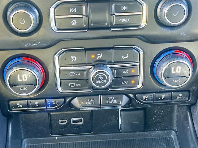 Photo of 2023 Black Chevrolet Suburban
