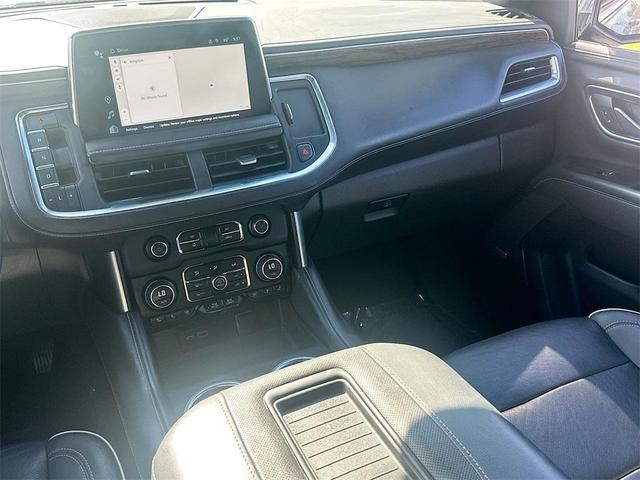 Photo of 2023 Black Chevrolet Suburban