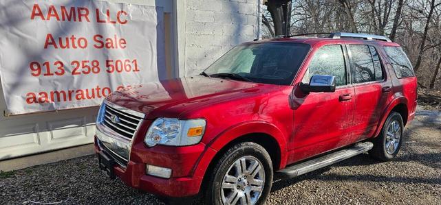 Photo of 2009 Sangria Red Clearcoat Metalic/Pueblo Gold Ford Explorer