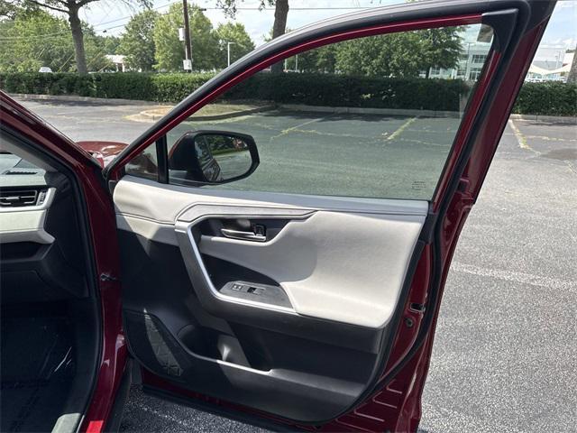 Photo of 2020 Ruby Flare Pearl Toyota RAV4