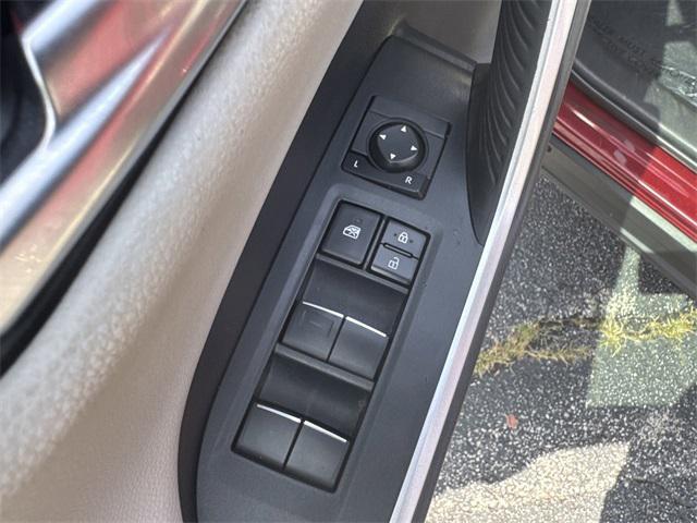 Photo of 2020 Ruby Flare Pearl Toyota RAV4
