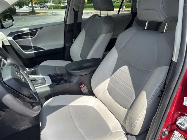 Photo of 2020 Ruby Flare Pearl Toyota RAV4