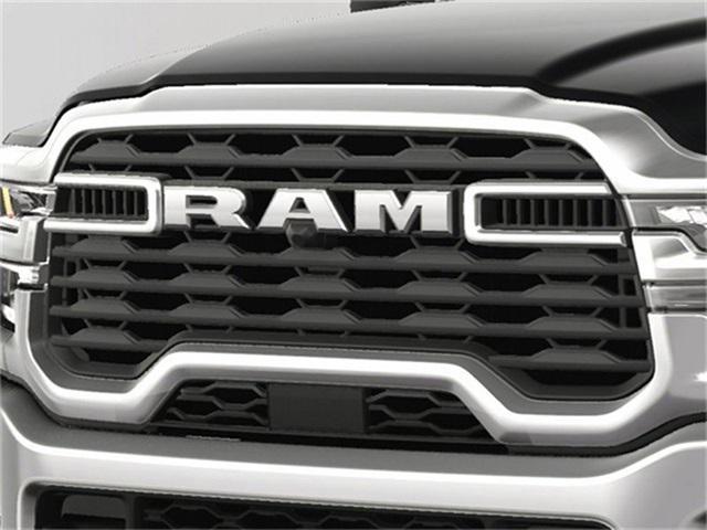 Photo of 2025 Diamond Black Crystal Pearlcoat RAM 2500