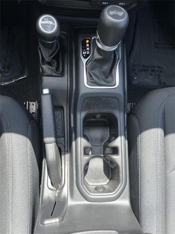 Photo of 2021 Black Clearcoat Jeep Wrangler