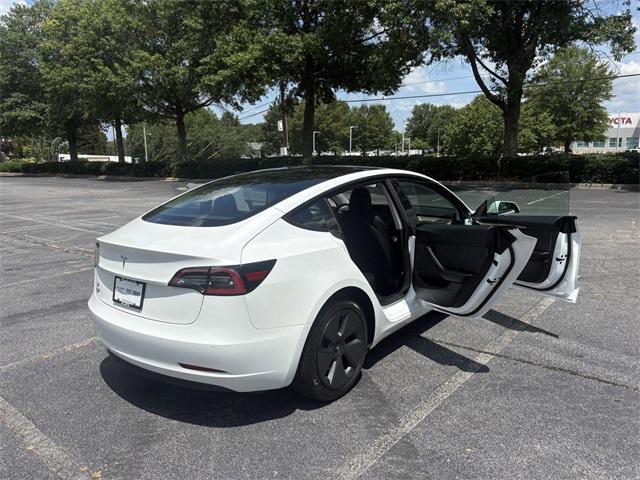 Photo of 2021 Pearl White Multi-Coat Tesla Model 3