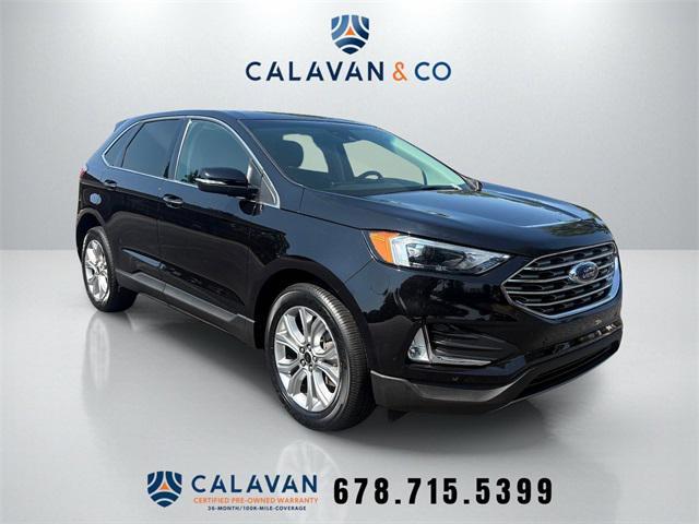 Photo of 2023 Black Metallic Ford Edge