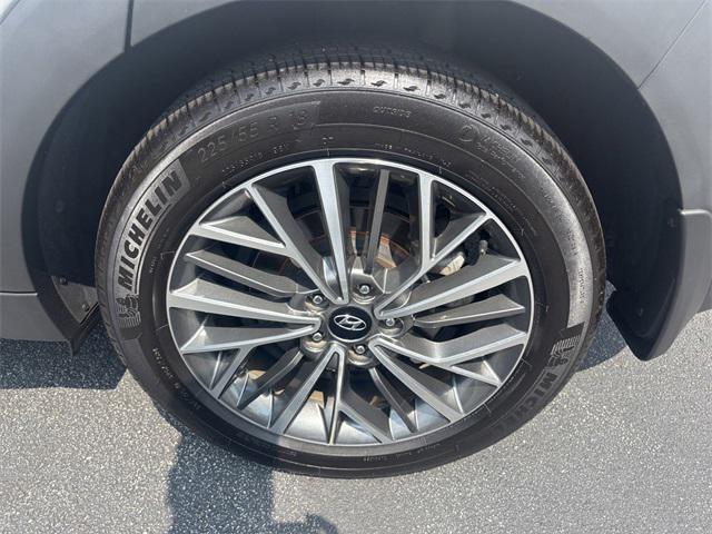 Photo of 2020 Stellar Silver Hyundai TUCSON