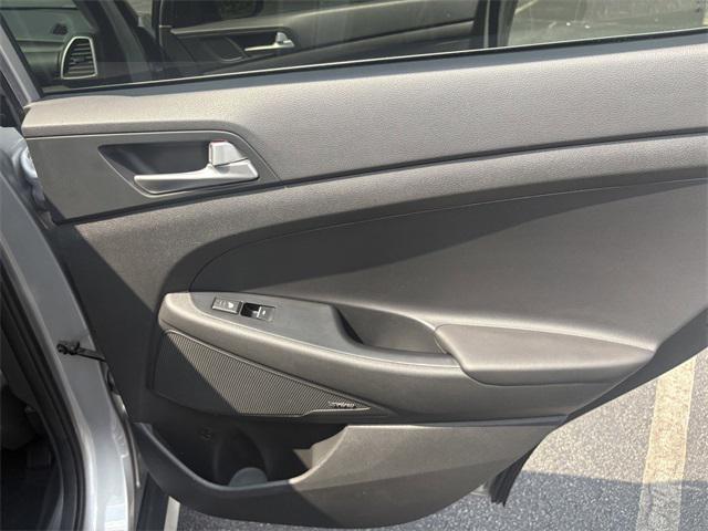 Photo of 2020 Stellar Silver Hyundai TUCSON