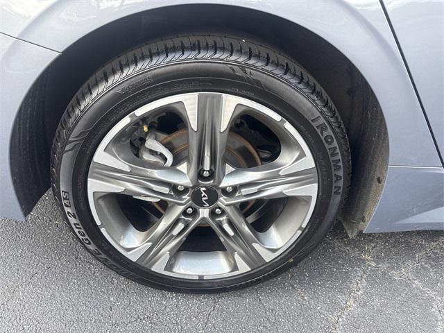 Photo of 2024 Everlasting Silver Kia K5