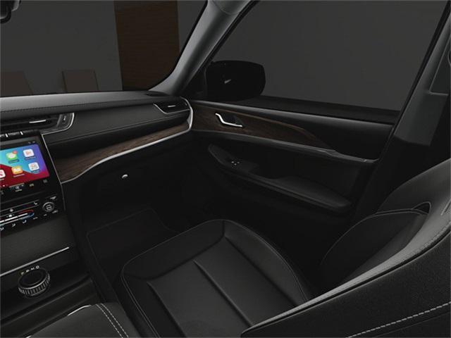 Photo of 2025 Baltic Gray Metallic Clearcoat Jeep Grand Cherokee