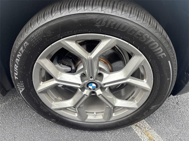 Photo of 2022 Alpine White BMW X3