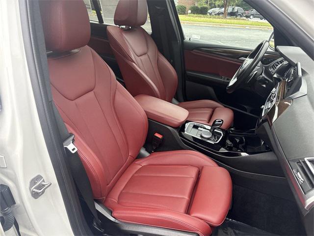 Photo of 2022 Alpine White BMW X3