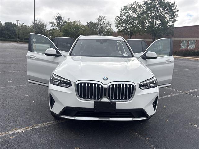 Photo of 2022 Alpine White BMW X3