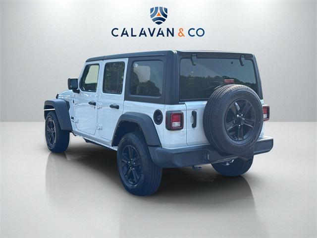 Photo of 2021 Bright White Clearcoat Jeep Wrangler Unlimited