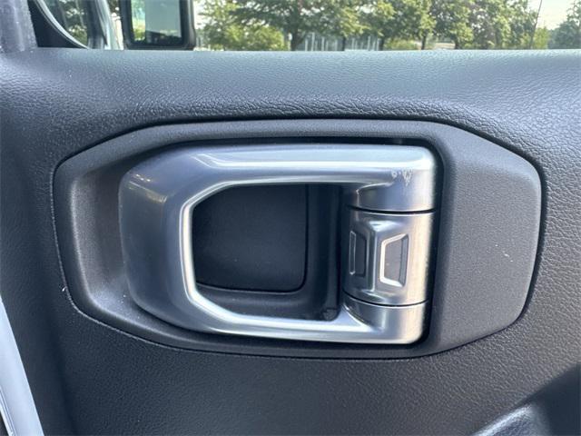 Photo of 2021 Bright White Clearcoat Jeep Wrangler Unlimited