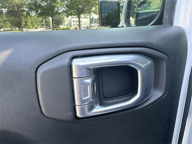 Photo of 2021 Bright White Clearcoat Jeep Wrangler Unlimited