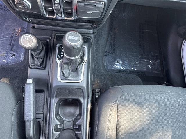 Photo of 2021 Bright White Clearcoat Jeep Wrangler Unlimited
