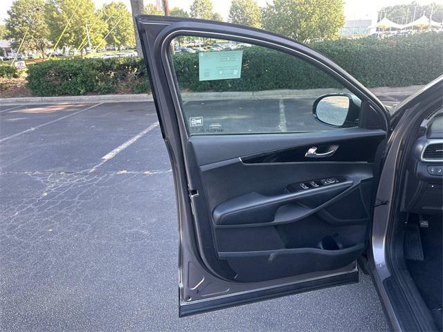 Photo of 2019 Titanium Silver Kia Sorento
