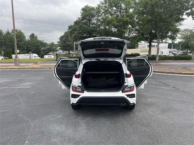 Photo of 2022 Lunar White Hyundai KONA