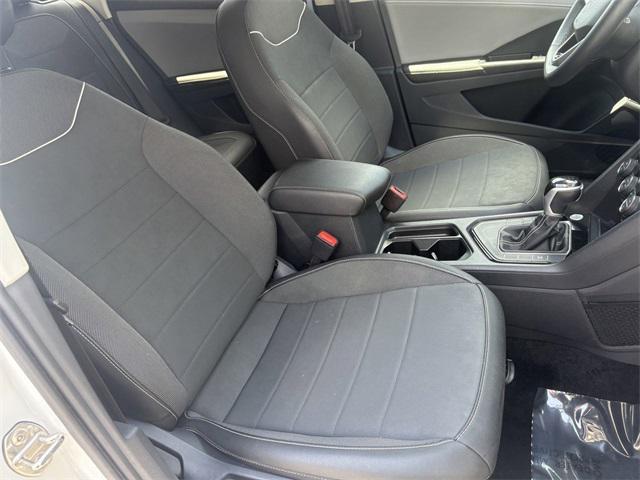 Photo of 2024 Gray Volkswagen Taos