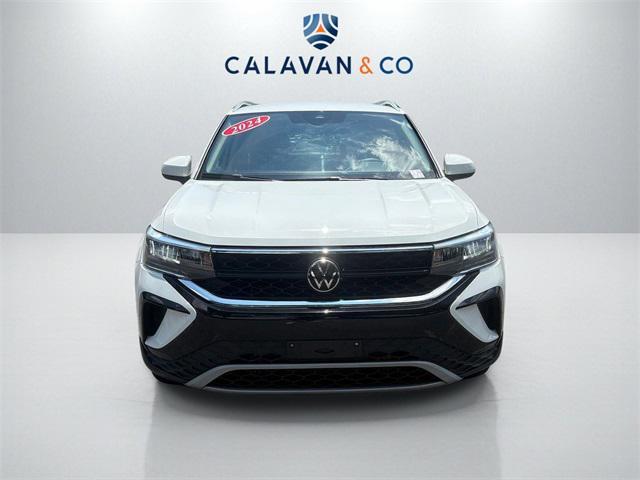 Photo of 2024 Gray Volkswagen Taos