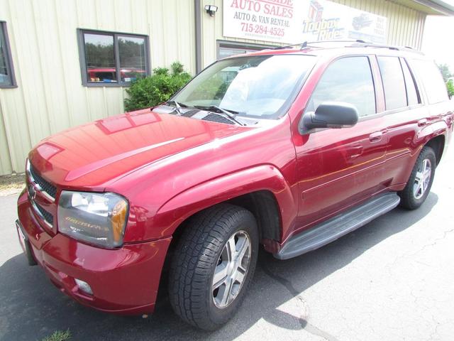 Photo of 2006 Maroon Chevrolet Trailblazer