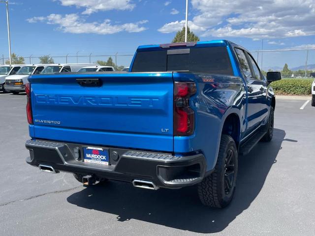 Photo of 2022 Glacier Blue Metallic Chevrolet Silverado 1500