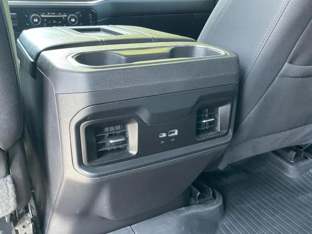 Photo of 2022 Glacier Blue Metallic Chevrolet Silverado 1500