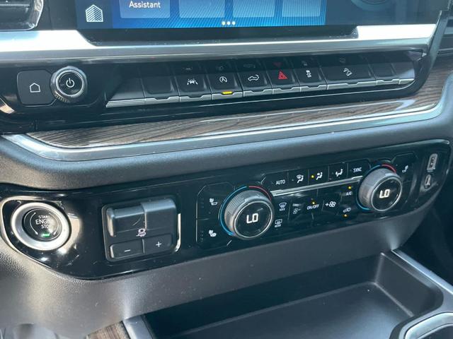Photo of 2022 Glacier Blue Metallic Chevrolet Silverado 1500