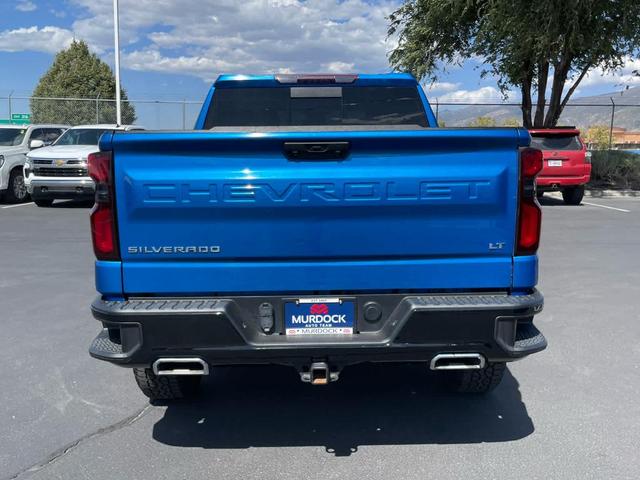 Photo of 2022 Glacier Blue Metallic Chevrolet Silverado 1500