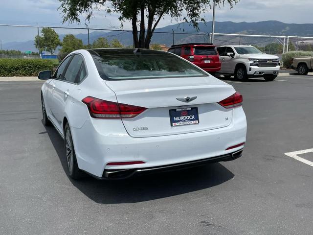 Photo of 2015 Casablanca White Hyundai Genesis