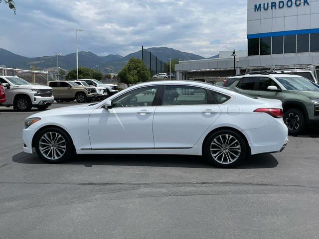 Photo of 2015 Casablanca White Hyundai Genesis