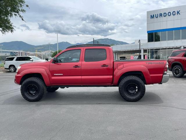 Photo of 2012 Barcelona Red Metallic Toyota Tacoma