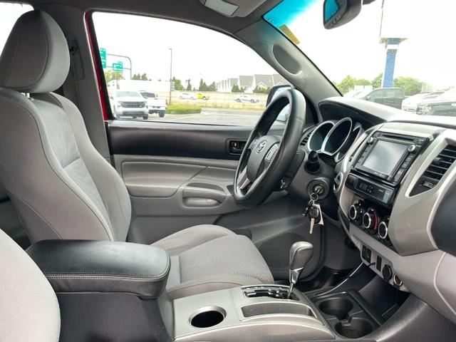 Photo of 2012 Barcelona Red Metallic Toyota Tacoma