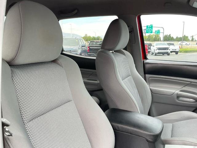 Photo of 2012 Barcelona Red Metallic Toyota Tacoma