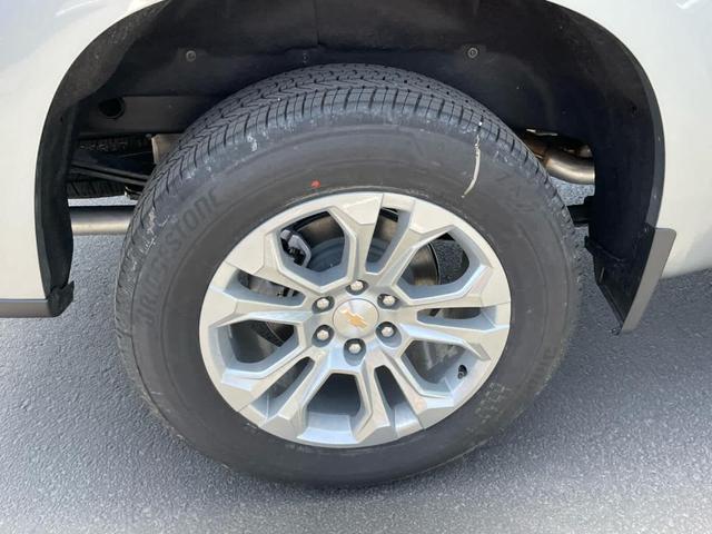 Photo of 2025 Sterling Gray Metallic Chevrolet Silverado 1500