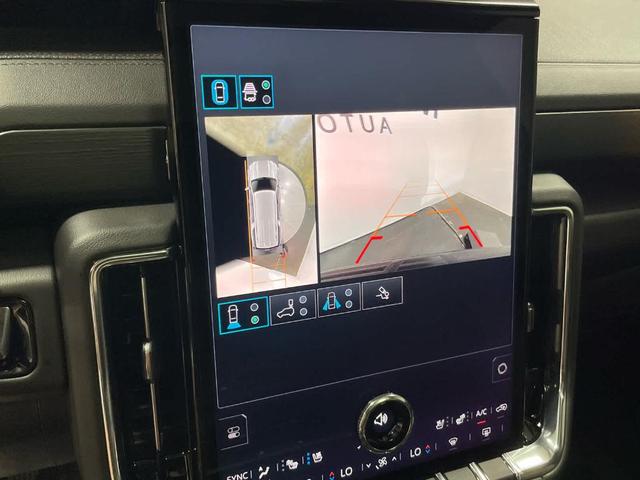 Photo of 2025 Onyx Black GMC Yukon XL