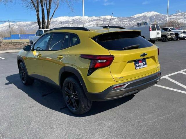 Photo of 2025 Nitro Yellow Chevrolet Trax