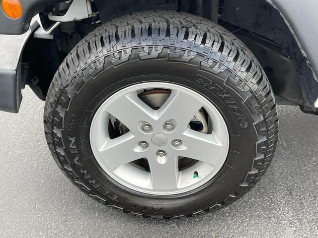 Photo of 2018 Bright White Clearcoat Jeep Wrangler JK Unlimited