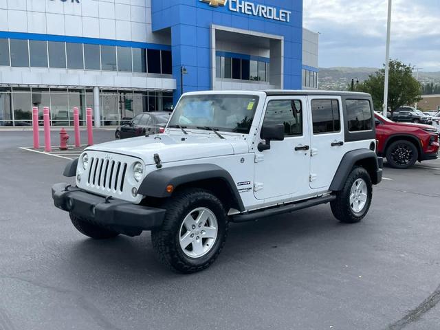 Photo of 2018 Bright White Clearcoat Jeep Wrangler JK Unlimited