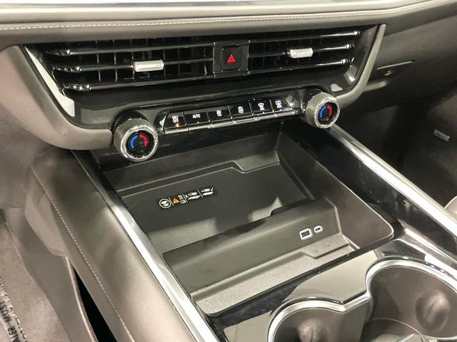 Photo of 2025 Black Chevrolet Tahoe