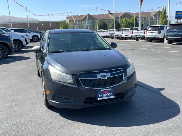 Photo of 2014 Black Granite Metallic Chevrolet Cruze