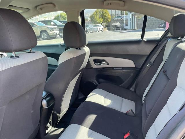 Photo of 2014 Black Granite Metallic Chevrolet Cruze