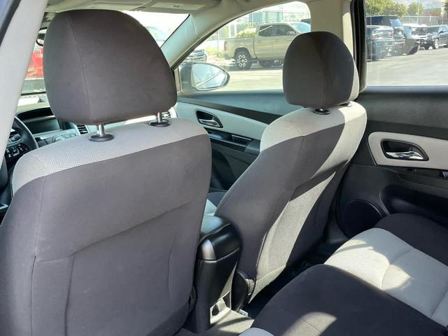 Photo of 2014 Black Granite Metallic Chevrolet Cruze