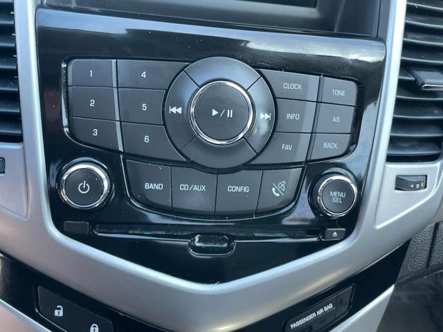 Photo of 2014 Black Granite Metallic Chevrolet Cruze