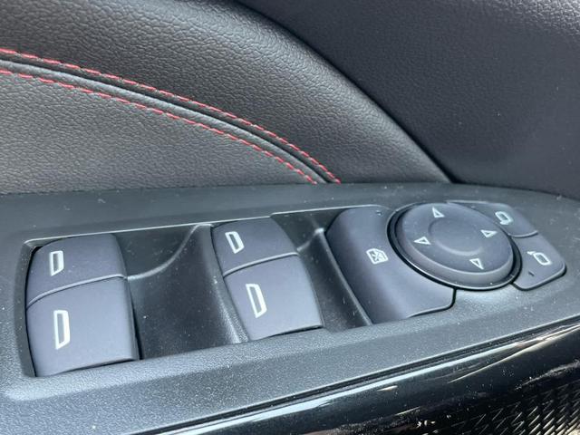 Photo of 2025 Summit White Chevrolet Trax