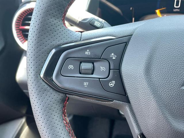 Photo of 2025 Summit White Chevrolet Trax