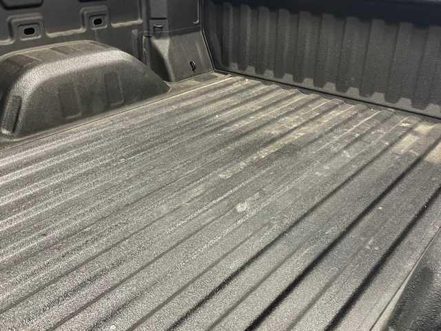 Photo of 2021 Summit White GMC Sierra 1500